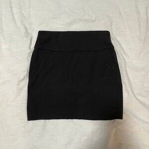 Banana Republic Black mini skirt
